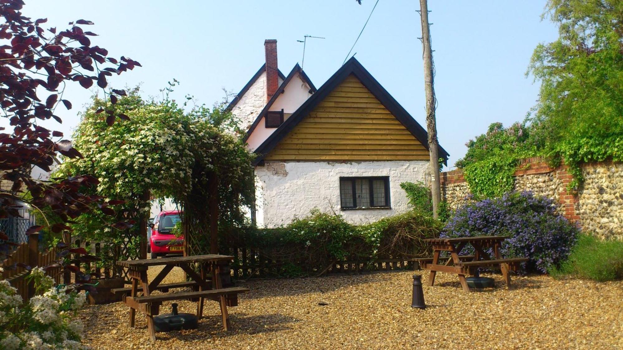 The Griffin Hotel Attleborough Exterior photo