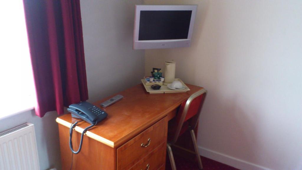 The Griffin Hotel Attleborough Room photo